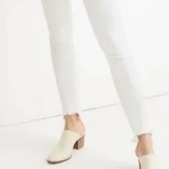 Madewell Distress White Skinny Button Fly Jeans with Raw Hem - Size 25 - Picture 2 of 16